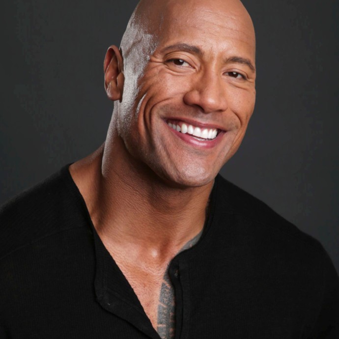 لماذا إستأجر The Rock منزل أنجلينا وبراد؟