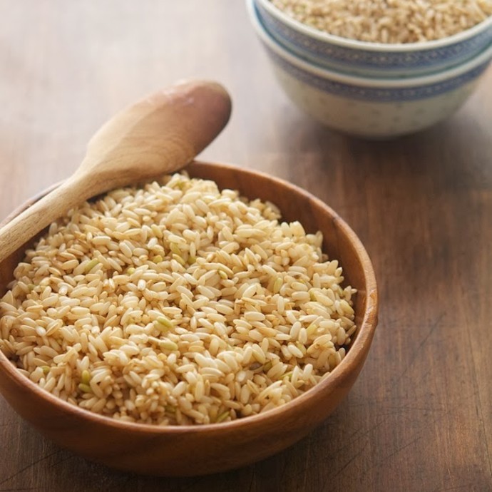 ضيفي الأرز البني المنّبت إلى نظامك الغذائي