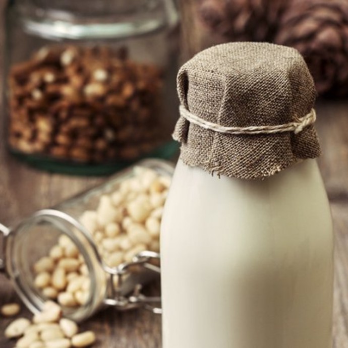 ما هي أنواع الحليب النباتي المختلفة؟