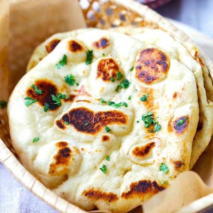 طريقة خبز النان الهندي