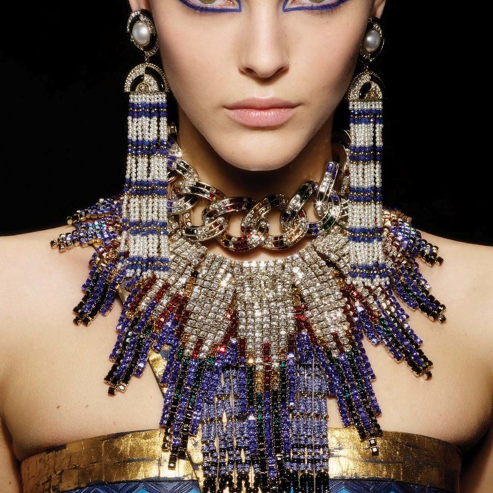 حوار خاص عن مجموعة شانيل Métiers d'Art