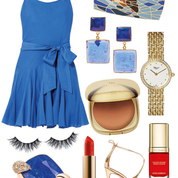 إرتدي فستان Alice + Olivia الأزرق الصيفي