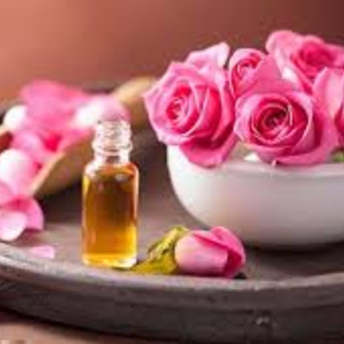أهم 6 فوائد صحّية لزيت الورد