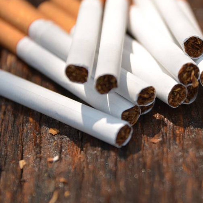 ولاية أمريكية تحظر بيع السجائر لمن هم دون 21 عاما!