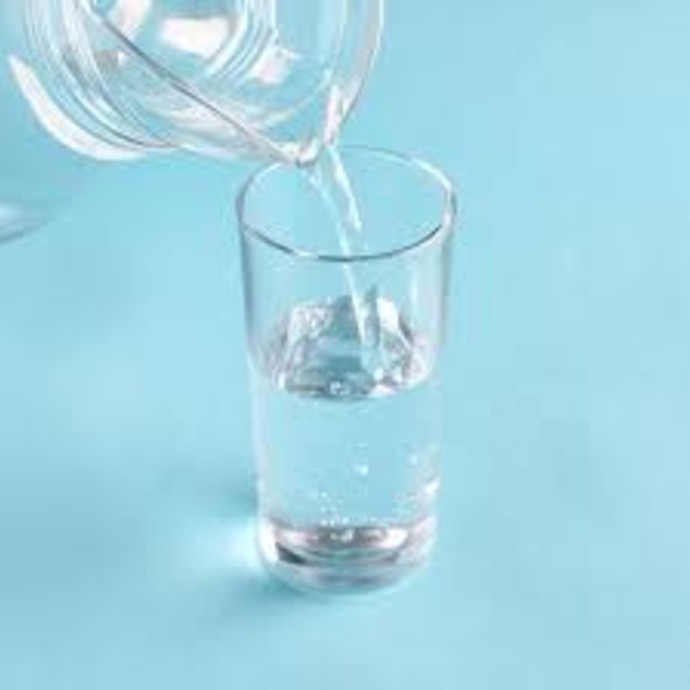 ما هي فوائد شرب الماء؟