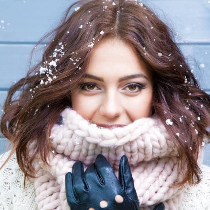 5 طرق لحماية الشعر من تلف الشتاء