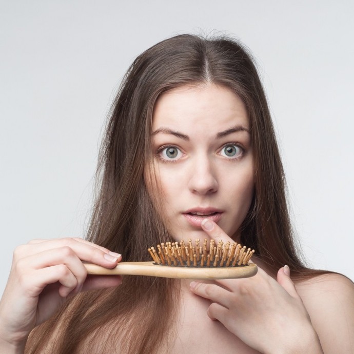 7 أطعمة تمنع تساقط الشعر