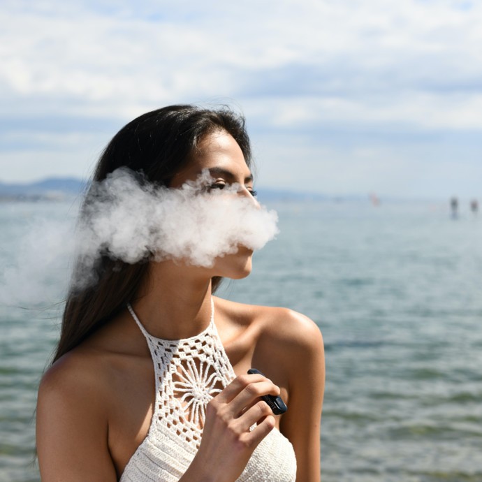 ما هو تأثير التدخين الالكتروني على الجلد؟
