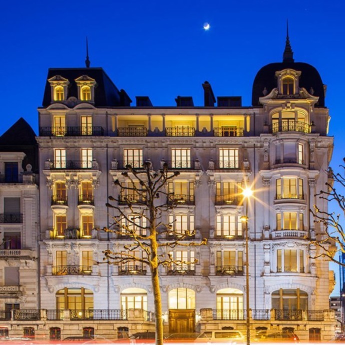 افتتاح The Woodward أفخم الفنادق في سويسرا