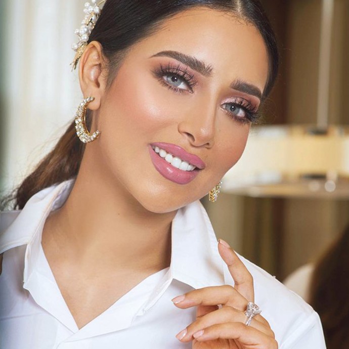 تعرض بلقيس فتحي لإنتقادات شديدة بسبب ألبومها