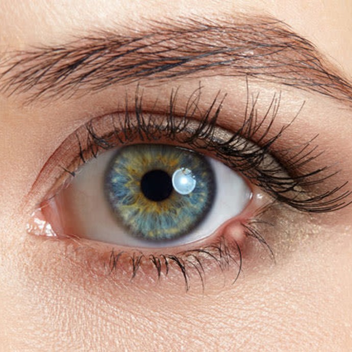 أفضل 7 علاجات طبيعية لتهدئة آللام دُمّل العين المؤلم