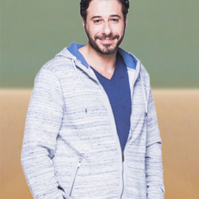 أحمد السعدني ينفي انسحابه من مسلسل "كله بالحب"