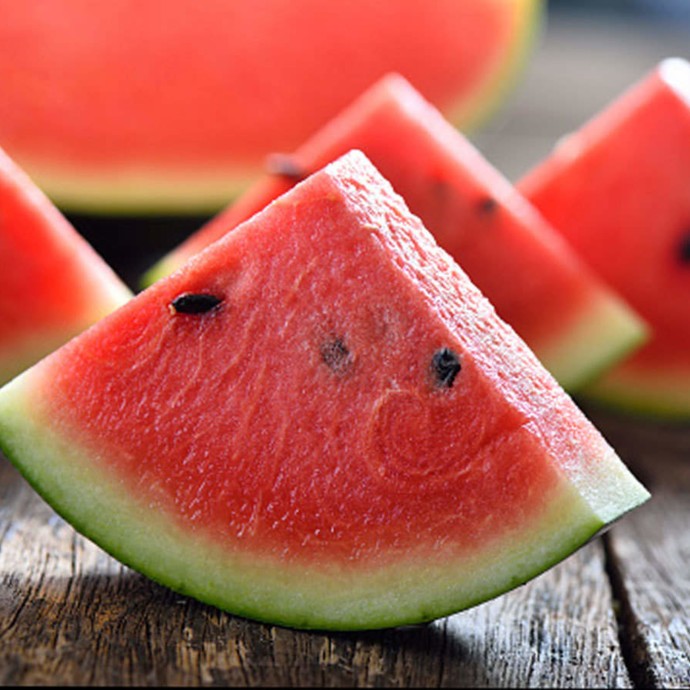 فاكهة الصيف: 5 فوائد صحية لا تعرفينها عن البطيخ