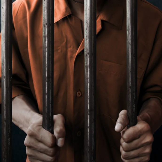 الإفراج عن رجل قضى عقوبة سجن لمدة 20 عاماً ظلماً