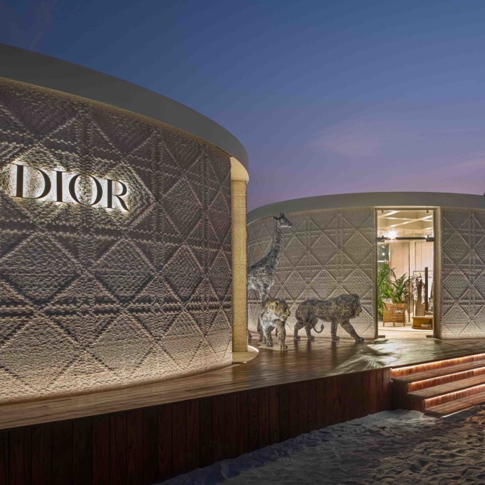ديور تعيد افتتاح متجرها الموقّت في دبي