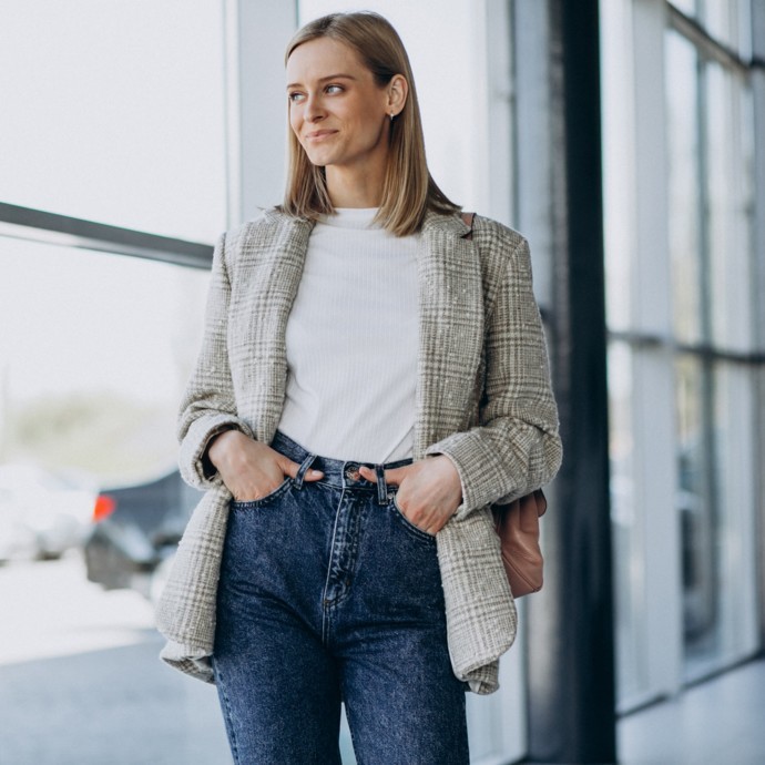 5 قواعد لارتداء الجينز في أوقات العمل