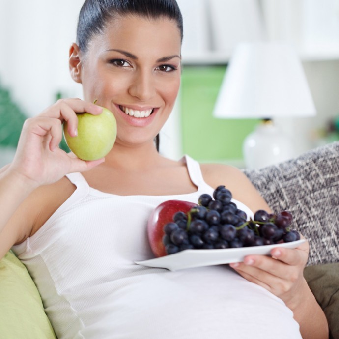 ما هي الفواكه التي يجب تجنبها أثناء الحمل؟