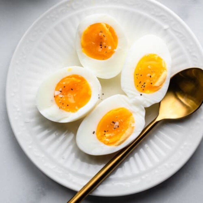 3 طرق سهلة لطهي البيض في الميكروويف