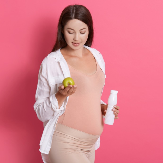 ما هي الأطعمة التي يجب تجنبها أثناء الحمل؟