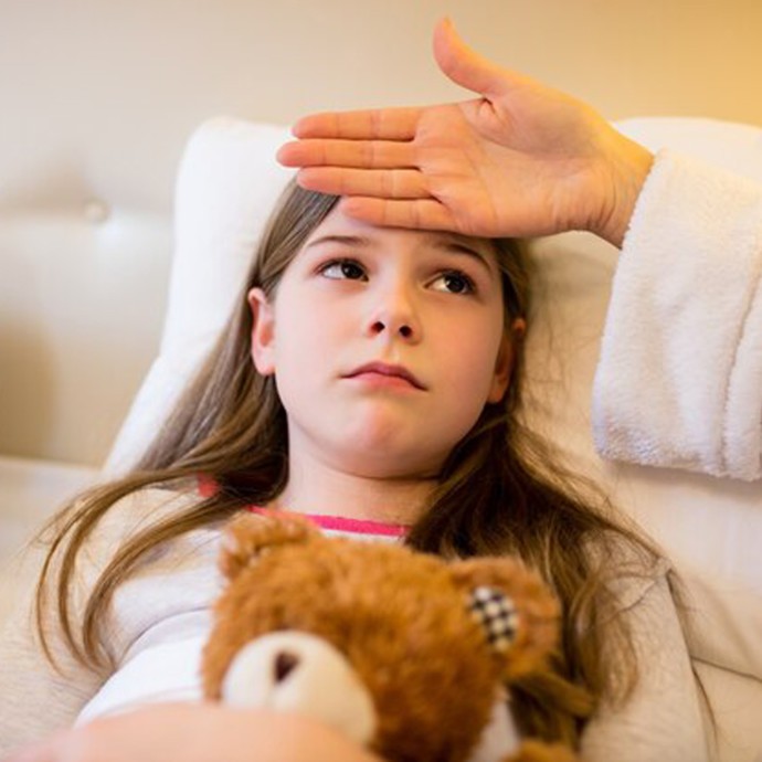 6 علاجات منزلية للحد من البرد والسعال لدى الأطفال