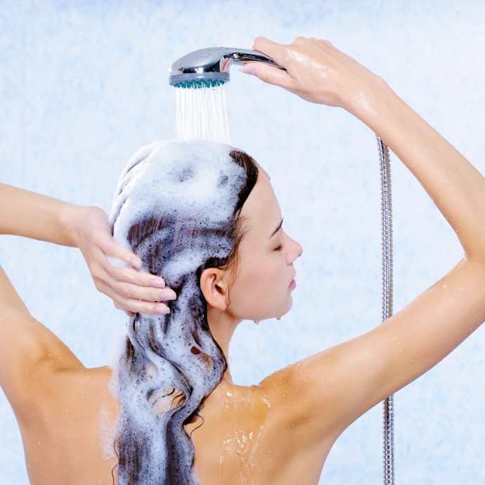 مكوّنات أساسية في تركيبة الشامبو الخاص بتساقط الشعر
