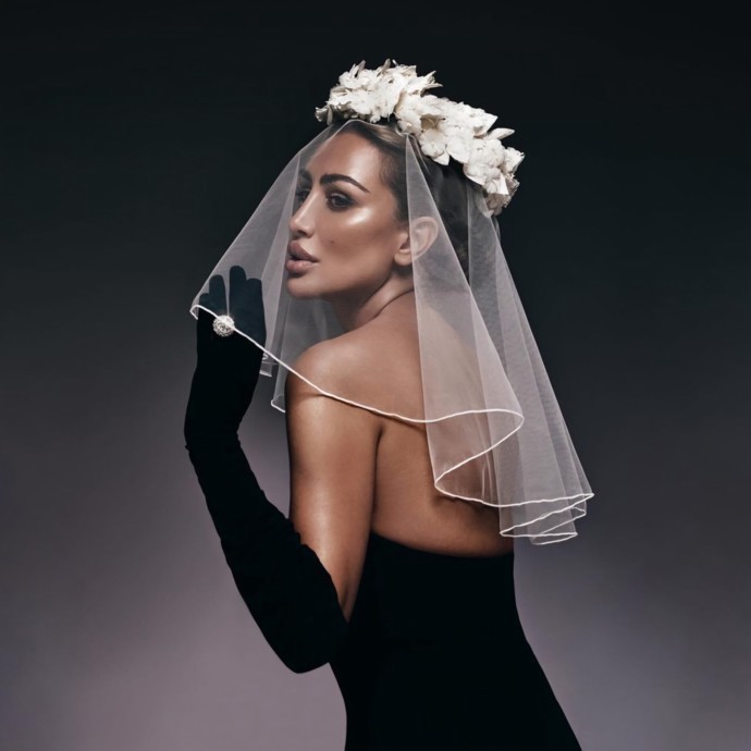 بعد شائعة زواجها، مايا دياب تطلق أغنية "عروس"
