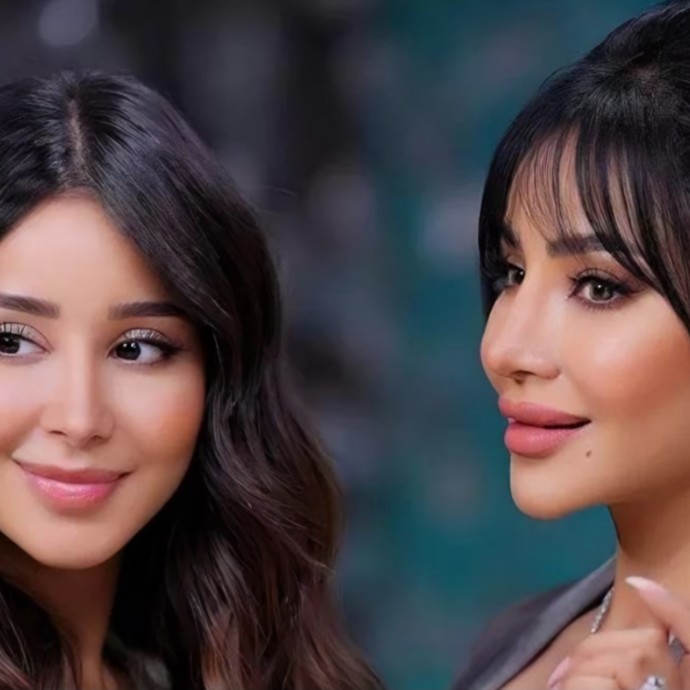 صورة نادرة تجمع لجين وأسيل عمران