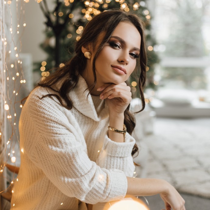 خطة العناية بالوجه لبشرة متألقة قبل سهرات العام الجديد