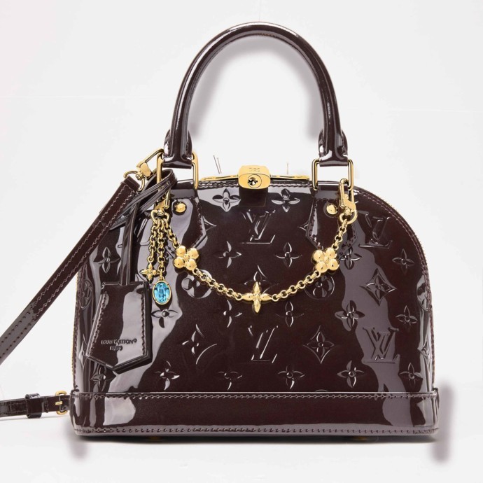 Louis Vuitton تطلق مجموعة حصرية لمناسبة الشهر الفضيل