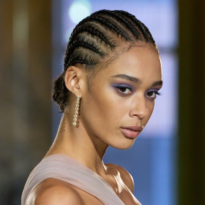 أبرز صيحات مكياج ربيع 2026 كما يراها خبراء التجميل