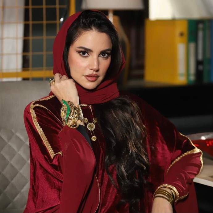 صيحات جماليّة جذّابة استوحيها من نجمات مسلسلات رمضان 2026