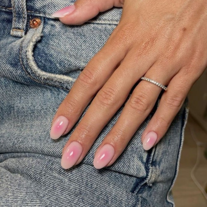صيحة Aura Nails هنا لتبقى!