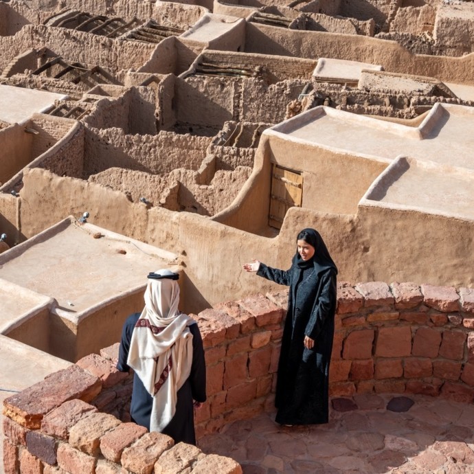 معرض "أنا راوي" للتصوير الفوتوغرافي يجلب رواة قصص العلا إلى مقر اليونسكو