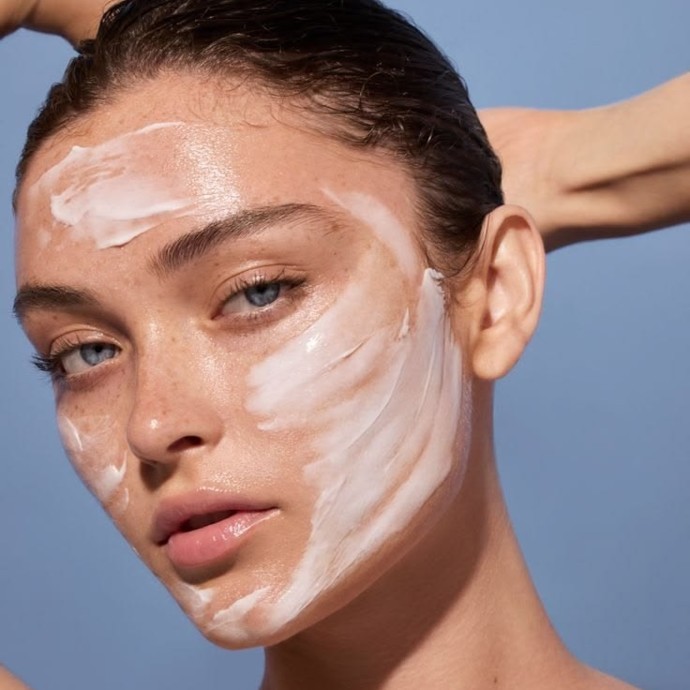 لماذا تتوقف منتجات التجميل المفضلة لديكِ فجأة عن العمل؟