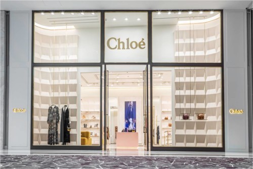 Chloé يعيد فتح ابوابه!