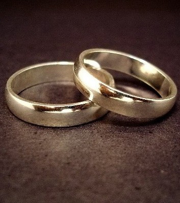 السلطات النمساوية تكافح "زواج المصلحة"