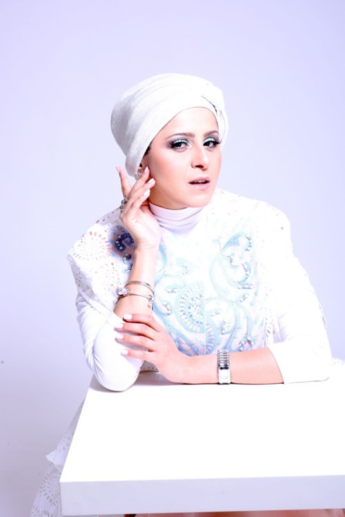 مدونة الأزياء والجمال Wafa Yahya تتحدث عن المستحضرات التجميلية الحلال!