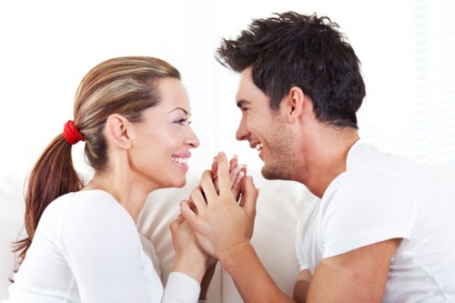 6 حيل ذكيّة تساعدك على أقناع زوجك بأفكارك