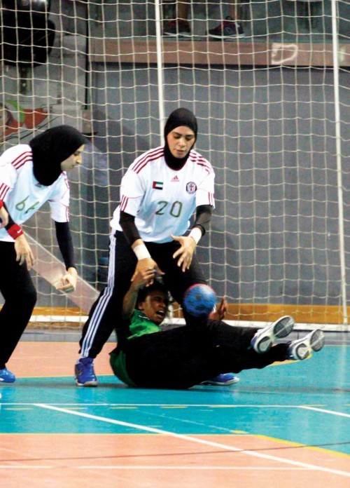هل أصبحت الرياضة نمط حياة المرأة الإماراتية؟