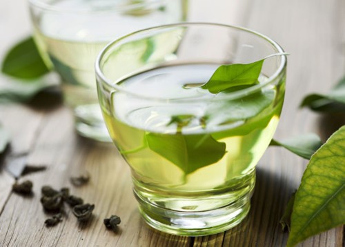 9 فوائد مذهلة للشاي الأبيض