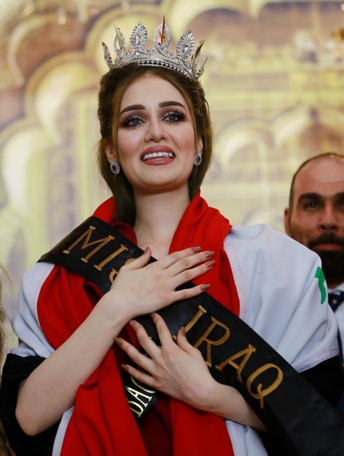 تجريد ملكة جمال العراق من لقبها بسبب سرّ خطير!