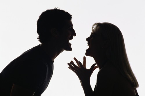 كيف تتعاملين مع الزوج الغاضب أثناء الطلاق؟