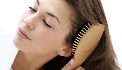 ما هي الفوائد الصحّية لتسريح الشعر بالفرشاة؟