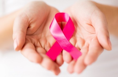 سرطان الثدي: علامات التحذير وعوامل الخطر التي يجب أن تعرفها كل امرأة