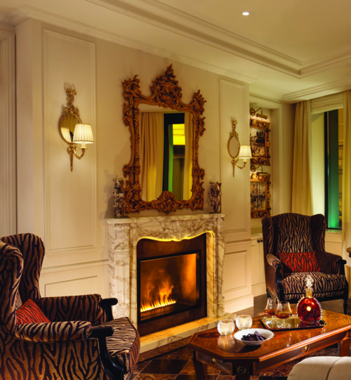 إقامة ملوكية مذهلة في فندق Splendide Royal