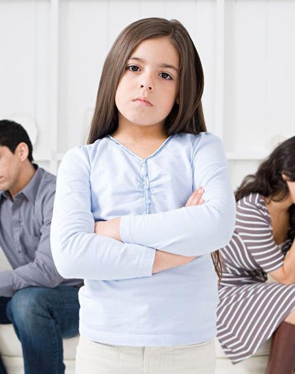 إبنة الطلاق: غضب وعداء وشعور بالاكتئاب