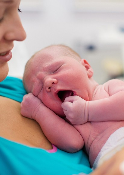 لماذا تحدث معظم الولادات خلال الليل؟