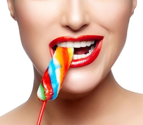 أطعمة لا تخطر في البال تؤدي إلى تآكل الأسنان