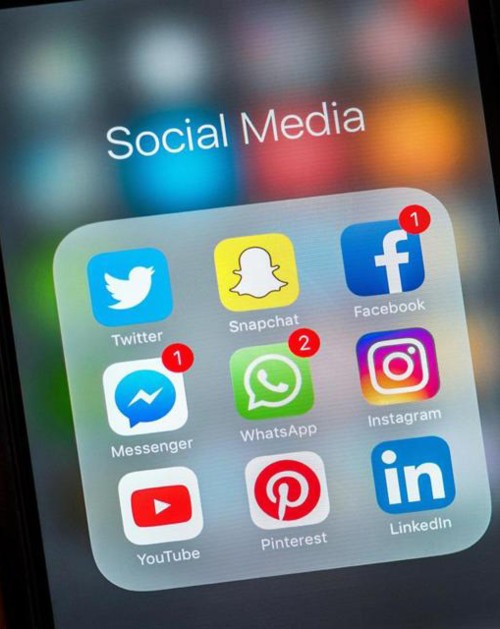 كيف نجحت مواقع التواصل الاجتماعي في تفعيل العمل المجتمعي؟