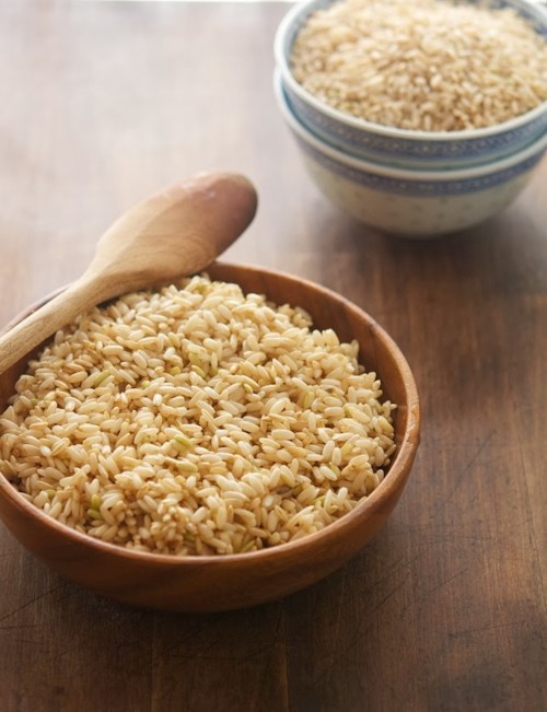 ضيفي الأرز البني المنّبت إلى نظامك الغذائي